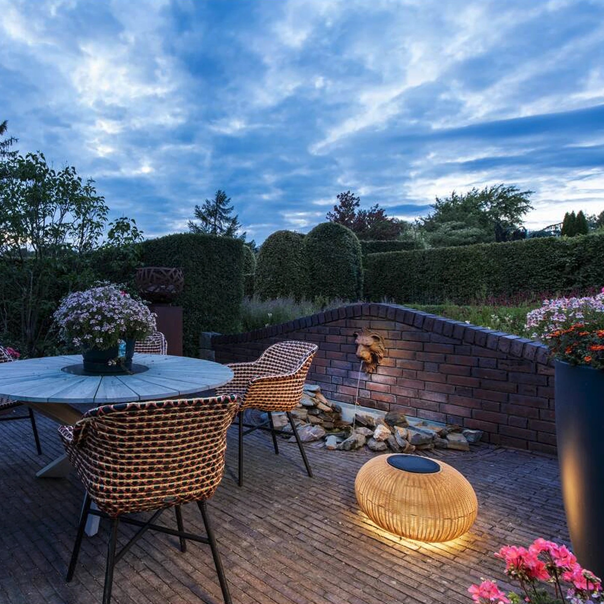 ADEGAN LED solarna vrtna svjetiljka, smeđa, 4.35W, 2200K, IP65, 280mm