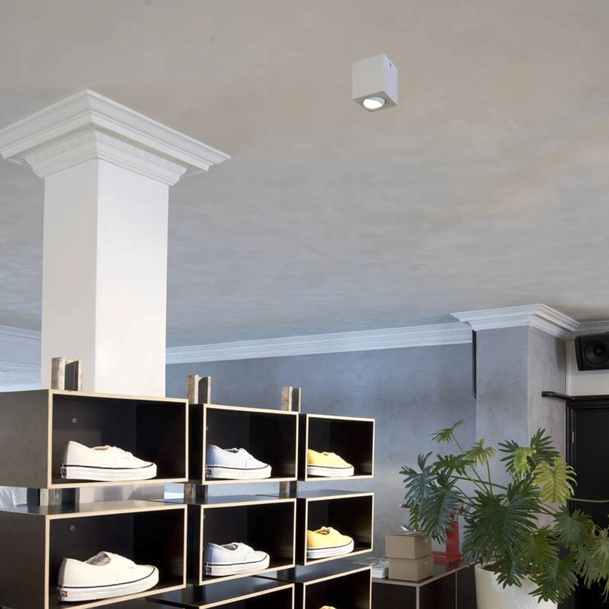 LED spot svjetiljka TRILEDO, stropna, kvadratna, bijela, 6.4W, 3000K, IP20