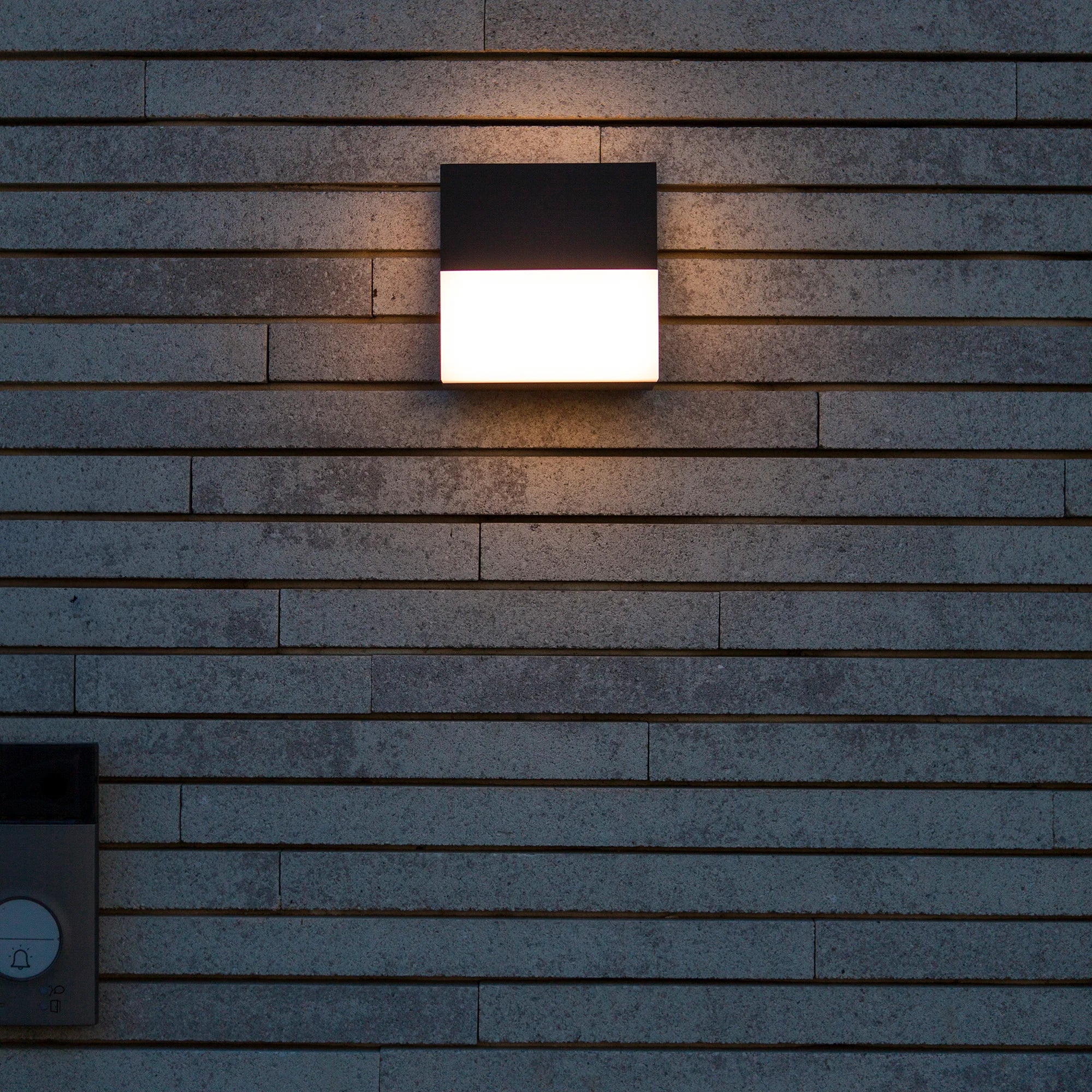 LED zidna svjetiljka DOMINO, tamno siva, 17W, 3000K, IP65