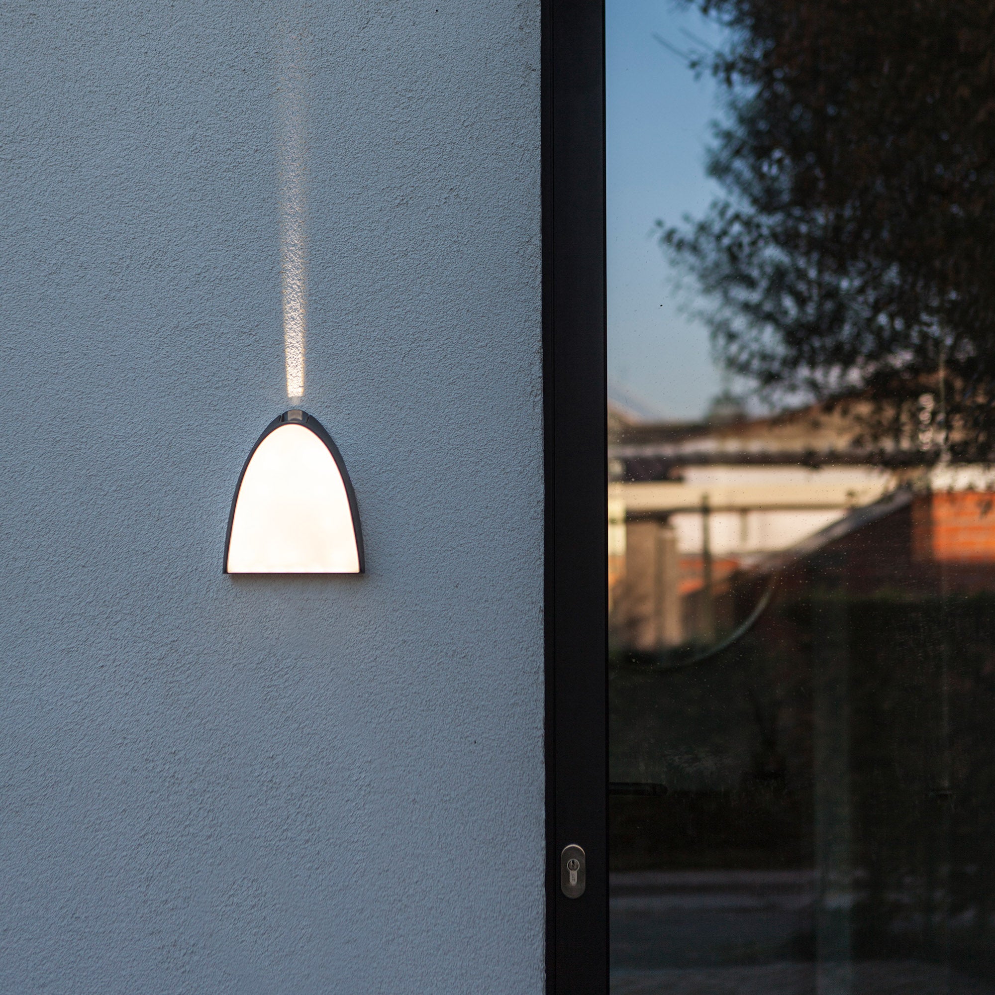 APOLLO LED zidna svjetiljka, tamno siva, 9.6W, 3000K, IP54, 210mm