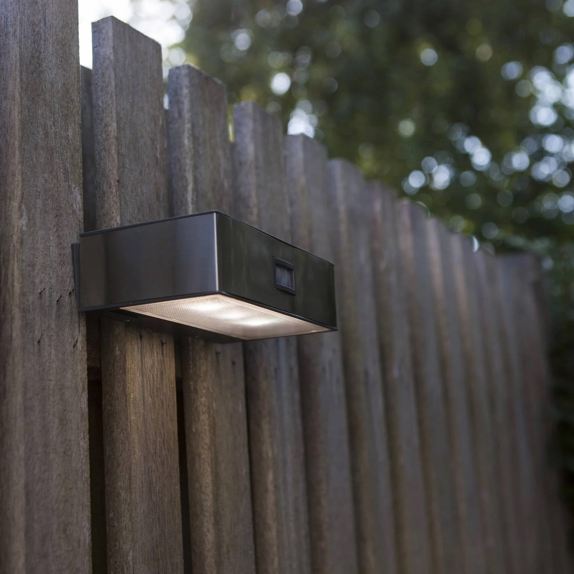 BRICK LED solarna zidna svjetiljka 2W 4000K