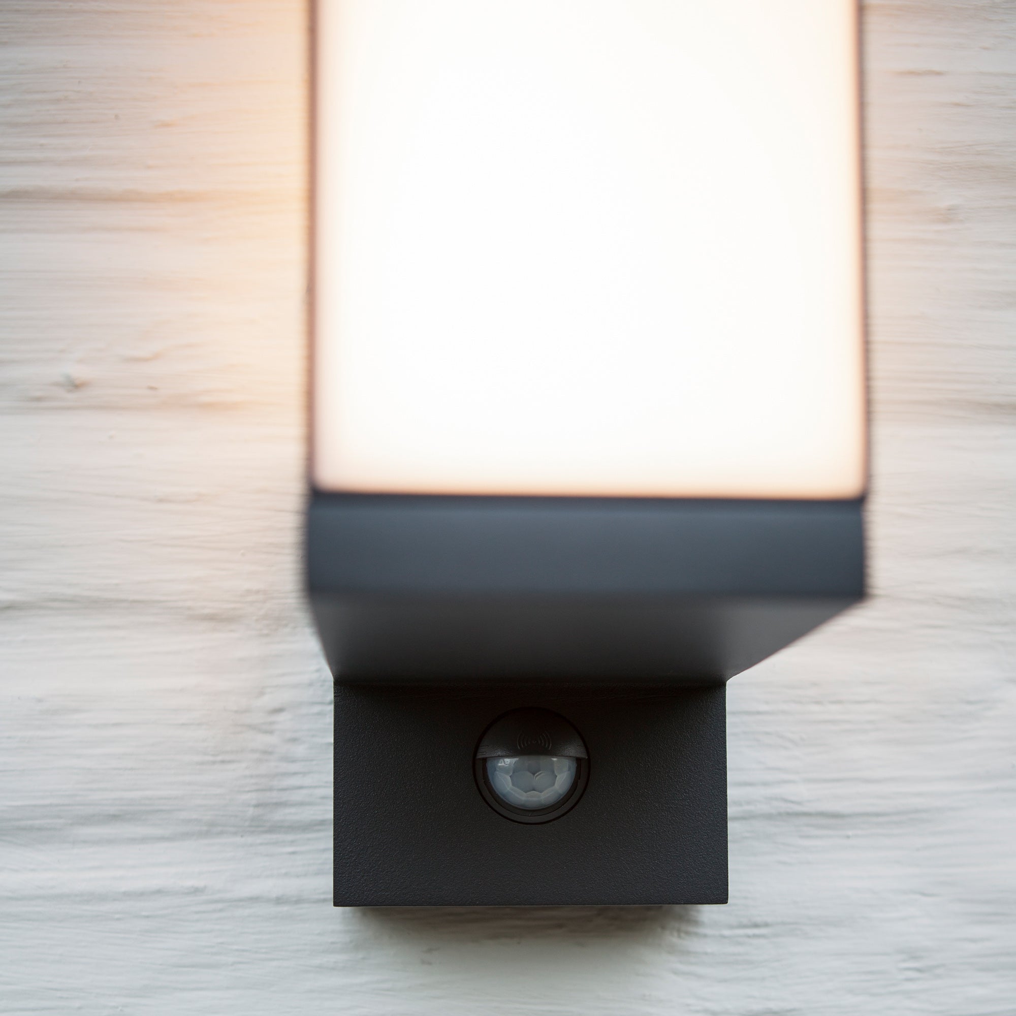 CUBA LED zidna svjetiljka, senzor pokreta, tamno siva, 14W, 3000K, IP54, 308mm