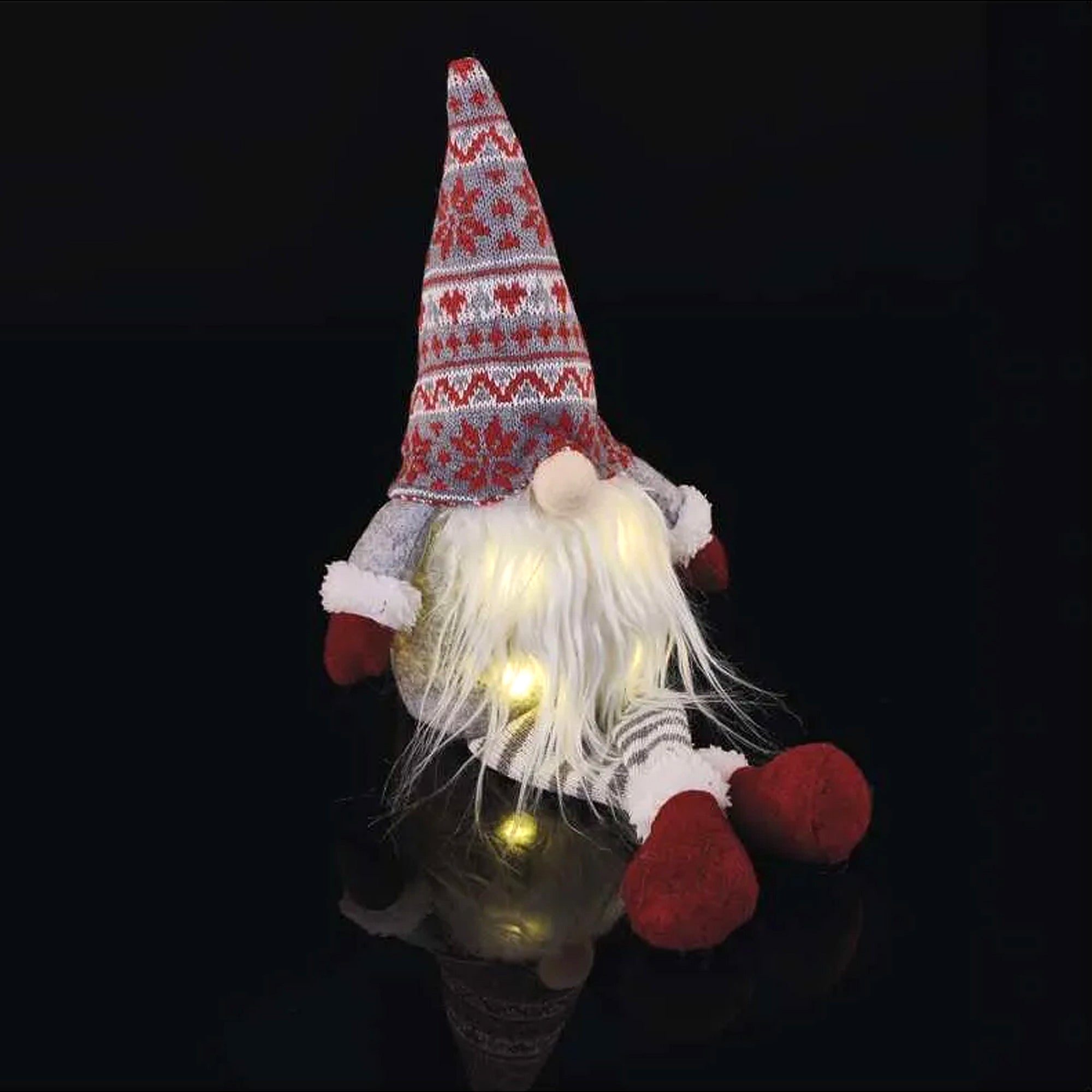 LED Christmas gnome, indoor, warm white, 3xAA, 27cm