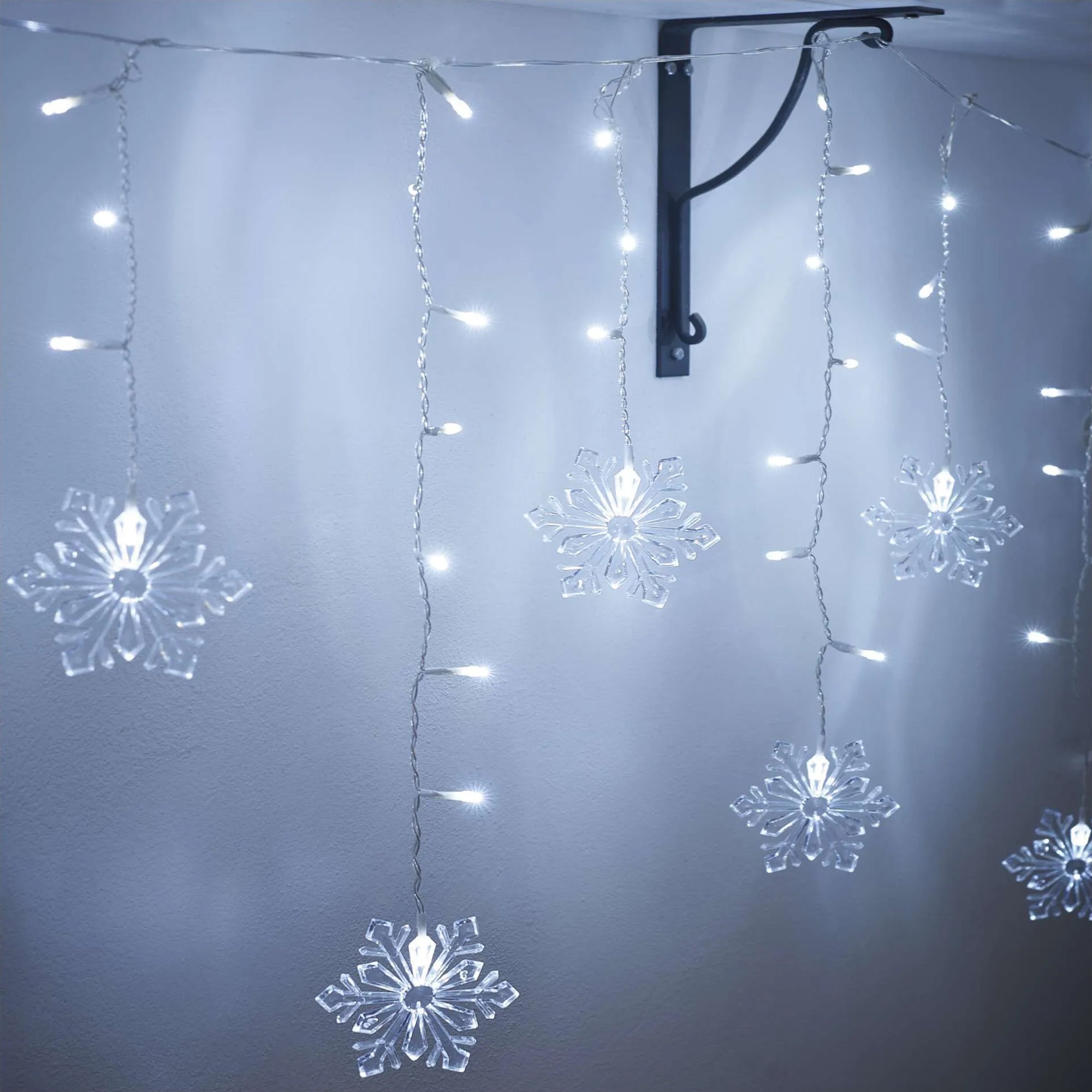 LED Christmas curtain, snowflakes, indoor, cool white, 135x50cm