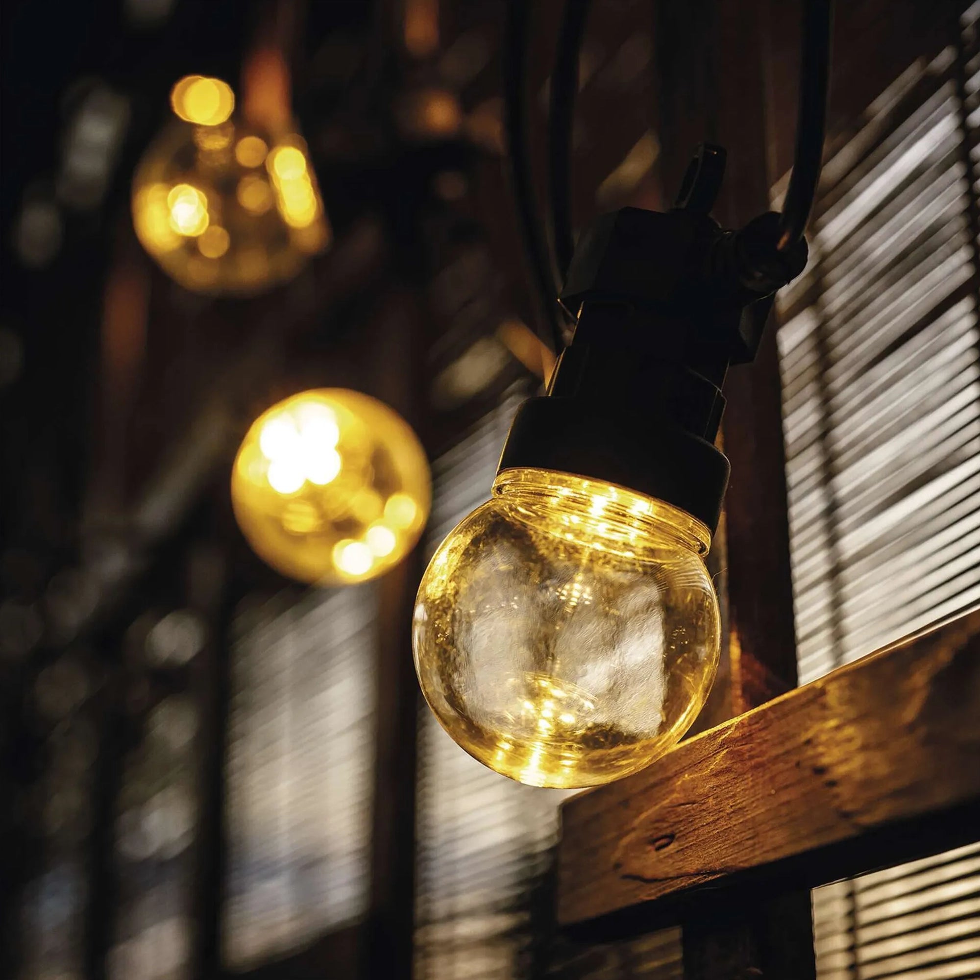 LED rasvjetni lanac, 10 žarulja, prozirne žarulje, IP44, 5m