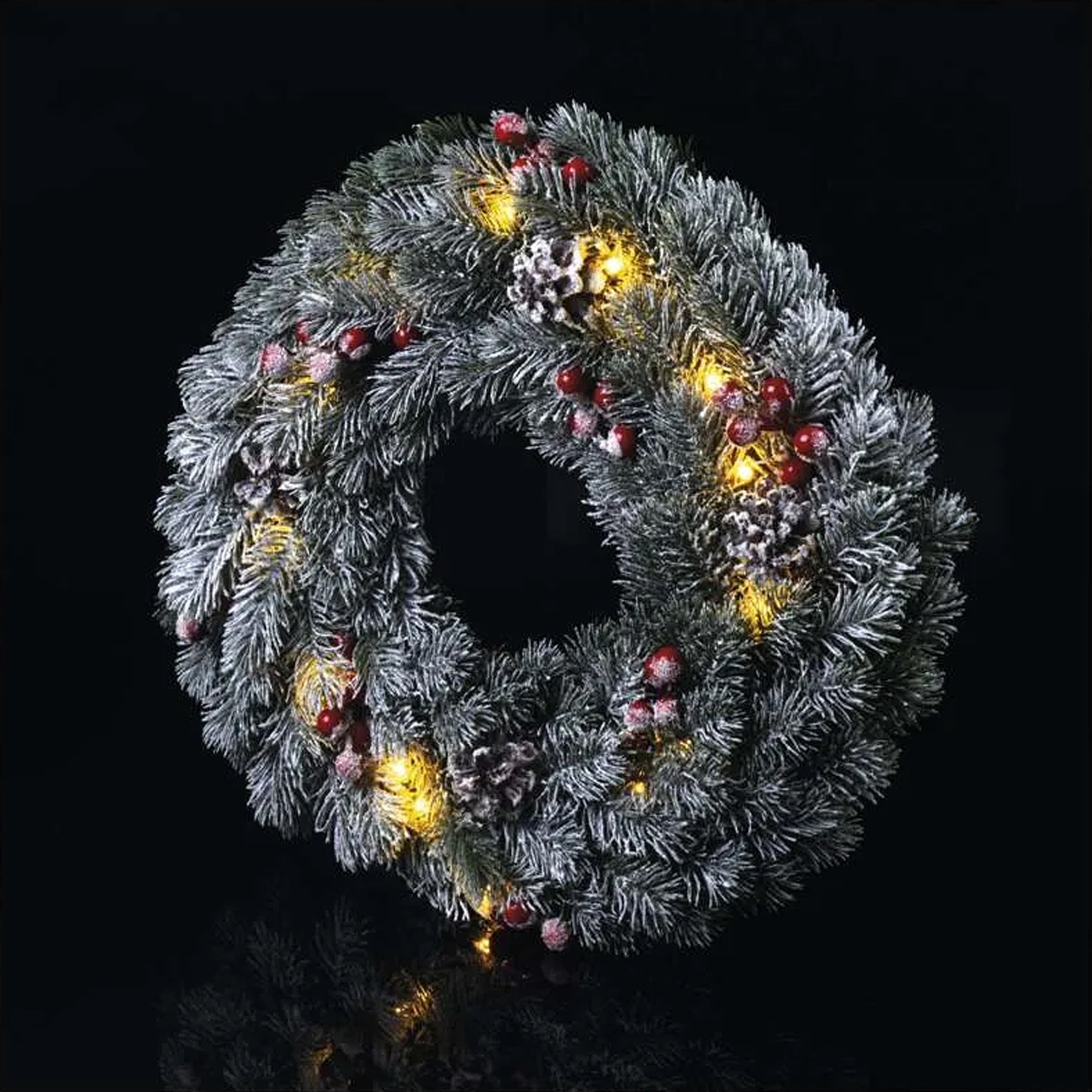 LED Christmas wreath, indoor, snow, warm white, timer, 2xAA, 38cm