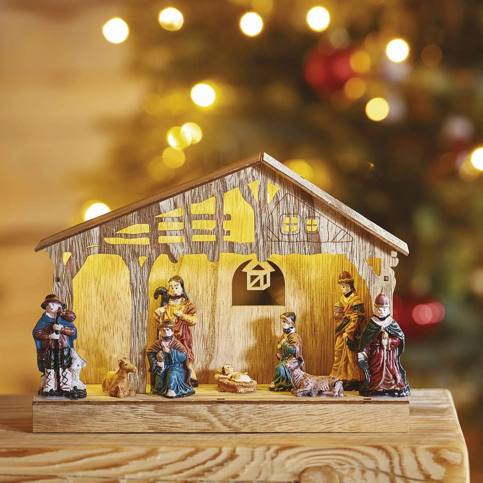 LED Christmas nativity scene, indoor, wooden, warm white, timer, 3xAA, 19cm