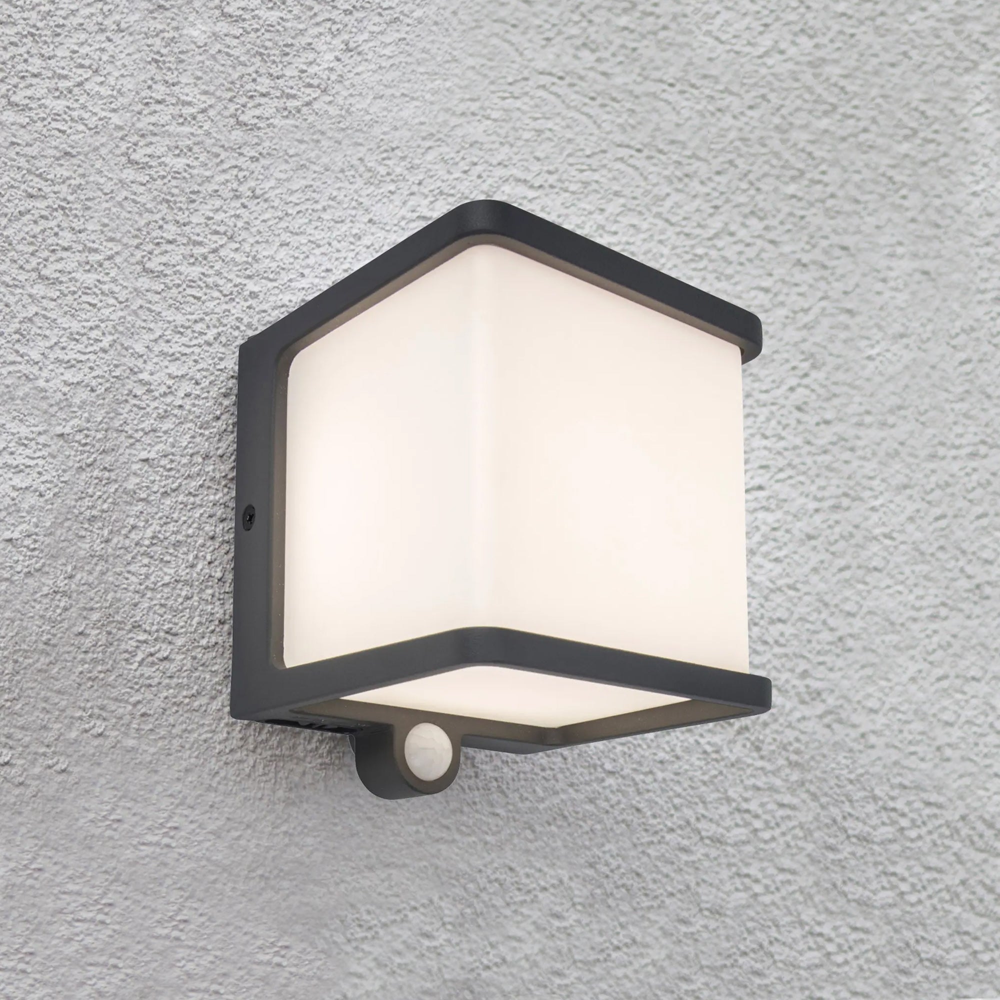 DOBLO LED solarna zidna svjetiljka, senzor pokreta, tamno siva, 7.5W, 4000K, IP54, 129mm