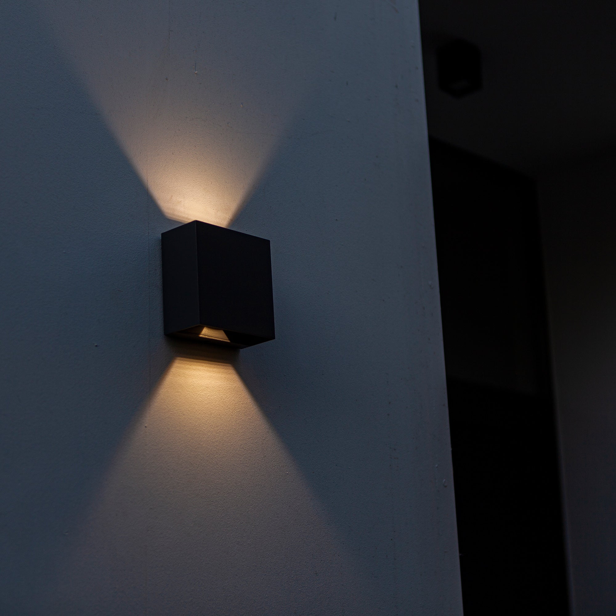 GEMINI BEAMS LED zidna svjetiljka, mat crna, 7.5W, 3000K, IP54, 110mm