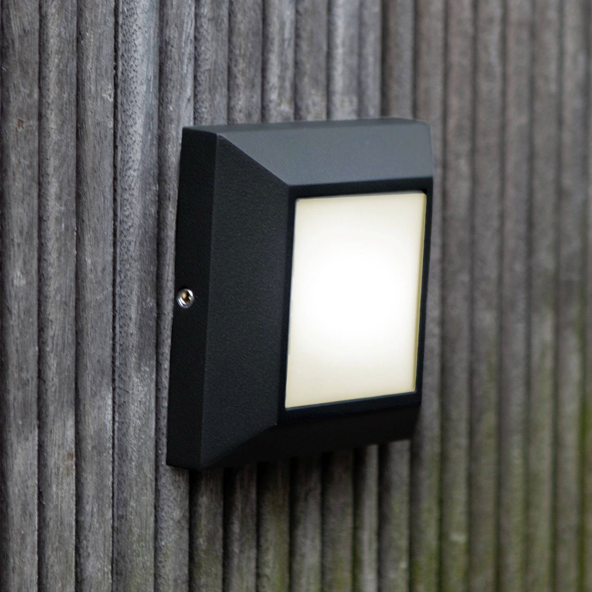 HELENA LED zidna svjetiljka, mat crna, 4.1W, 3000K, IP54, 101mm