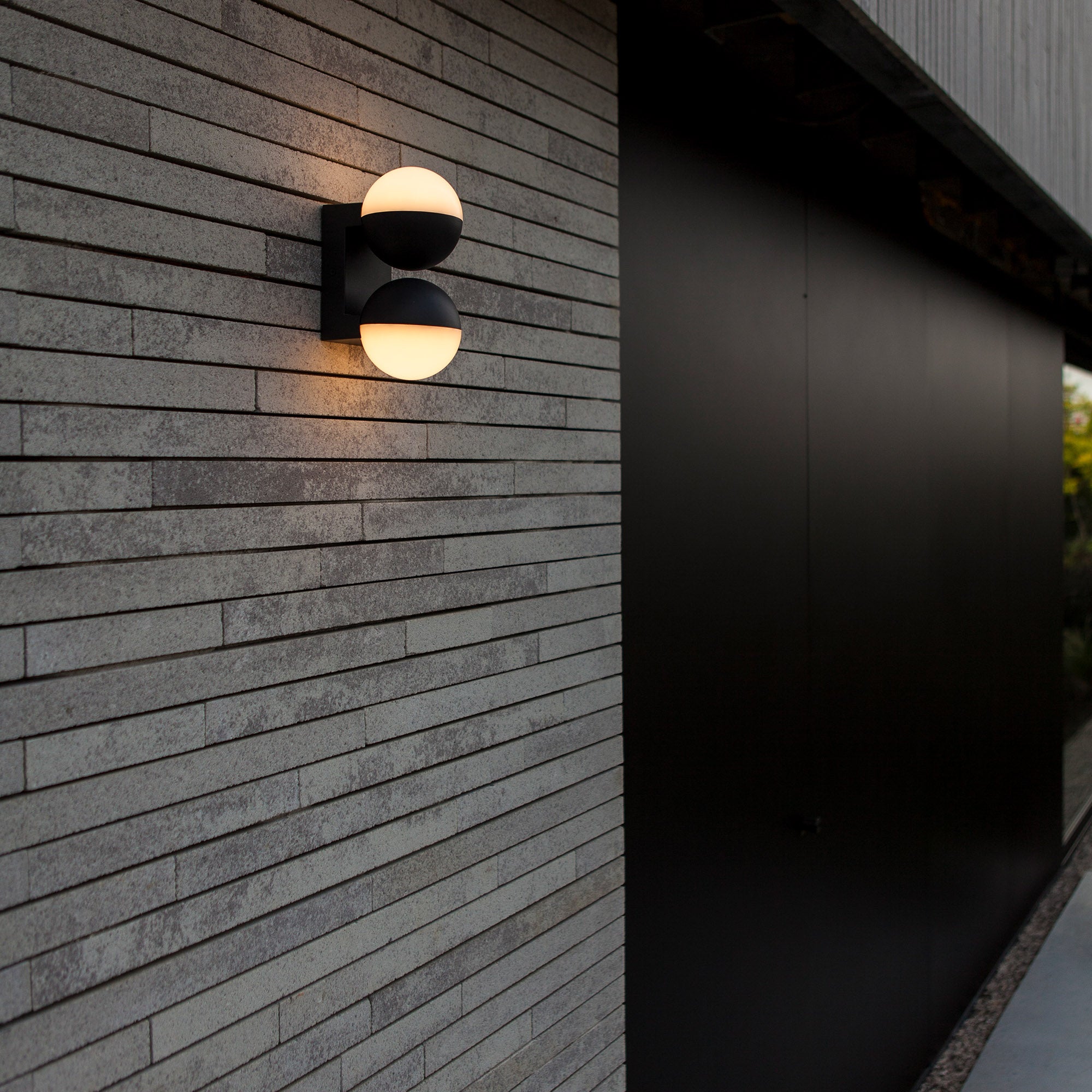 LOOMA LED zidna svjetiljka, tamno siva, 15.6W, 3000K, IP54, 206mm