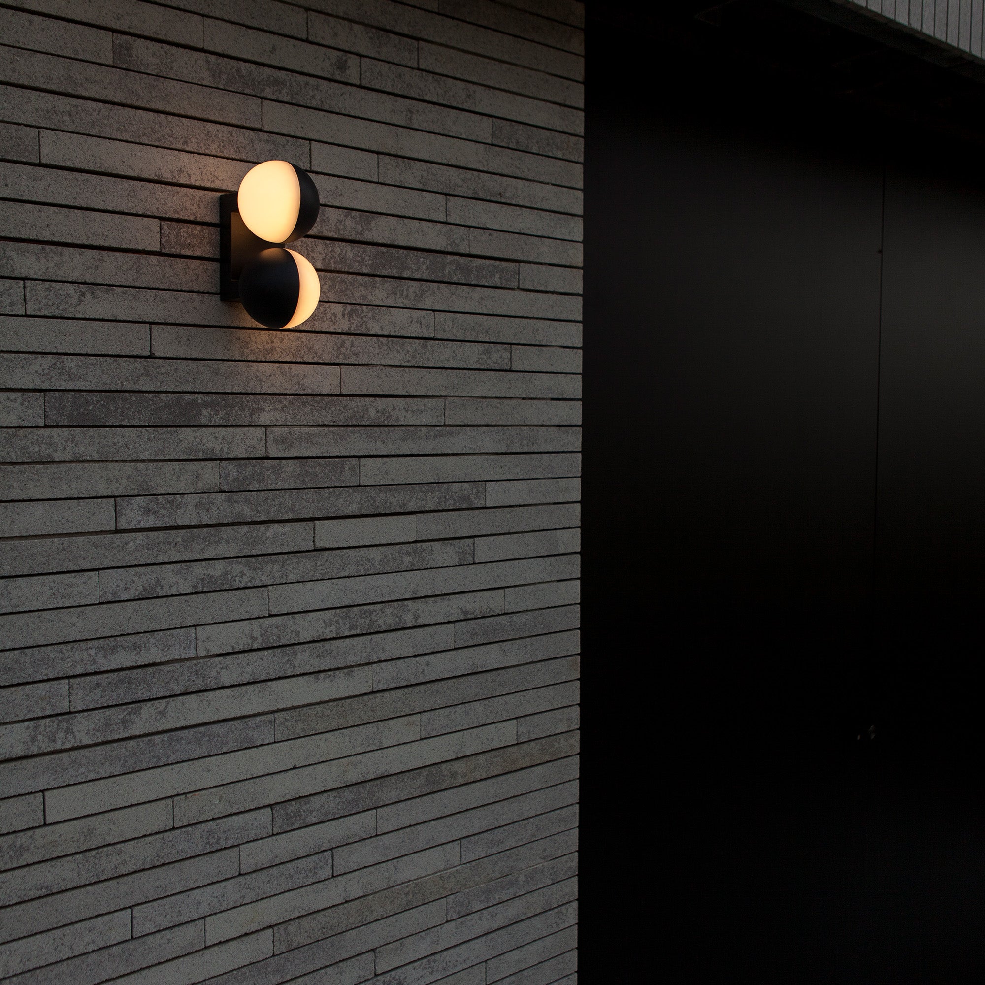 LOOMA LED zidna svjetiljka, tamno siva, 15.6W, 3000K, IP54, 206mm