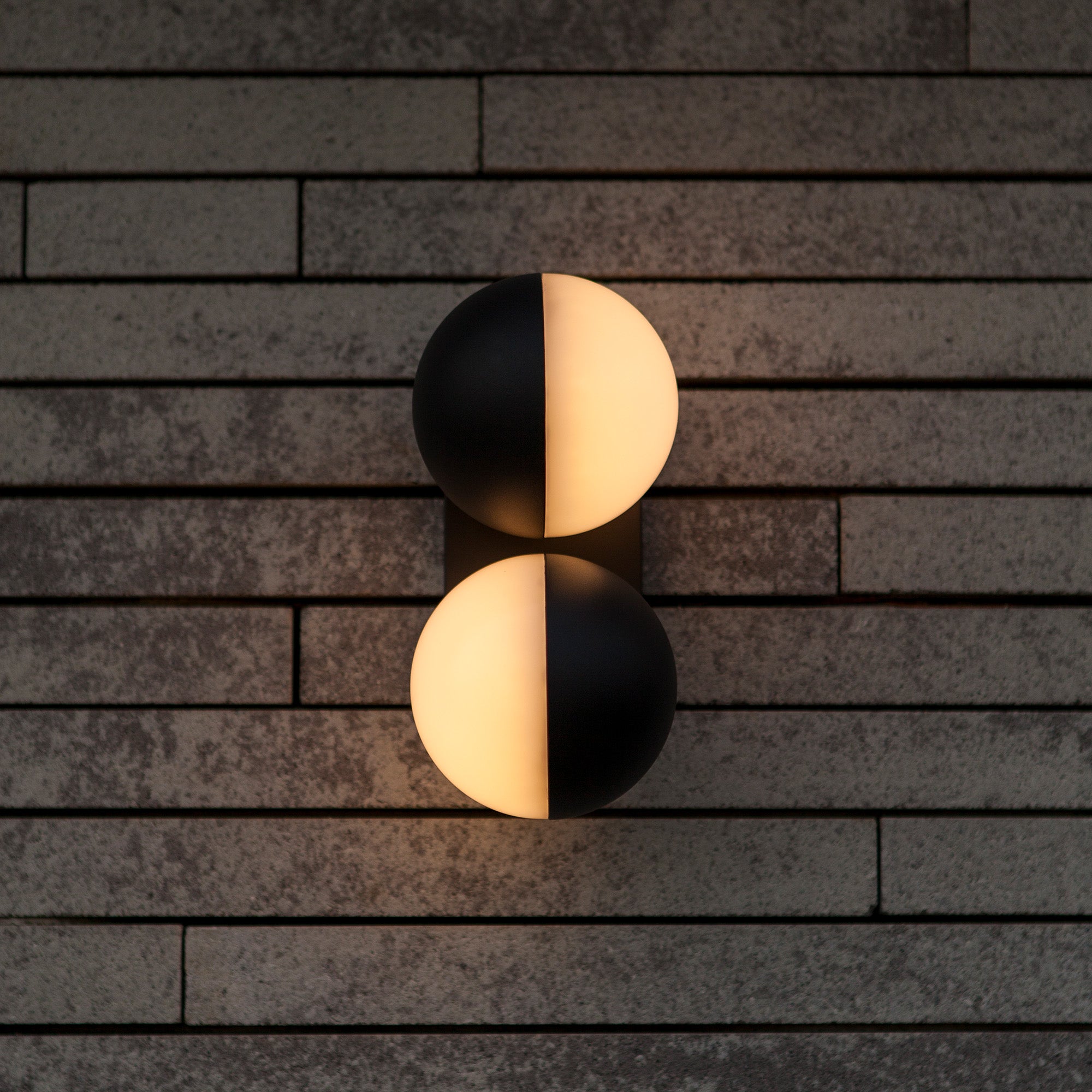 LOOMA LED zidna svjetiljka, tamno siva, 15.6W, 3000K, IP54, 206mm