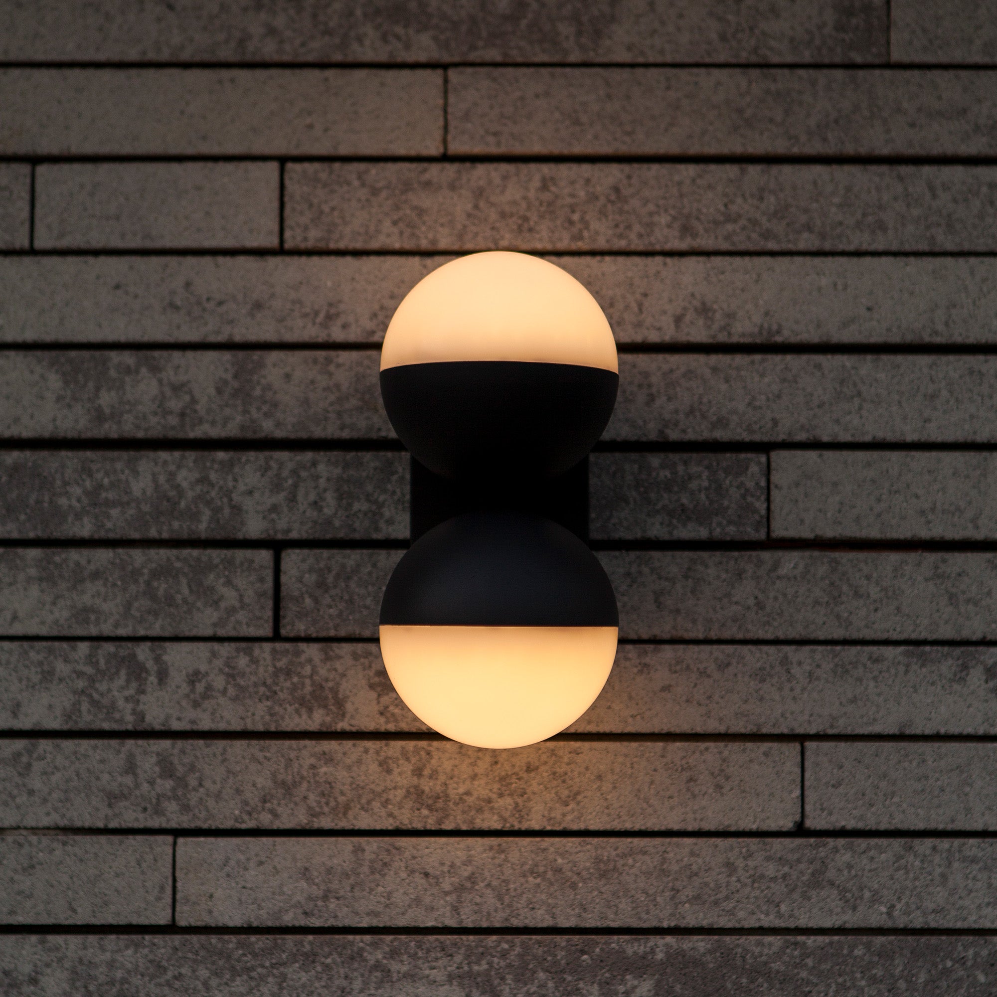 LOOMA LED zidna svjetiljka, tamno siva, 15.6W, 3000K, IP54, 206mm