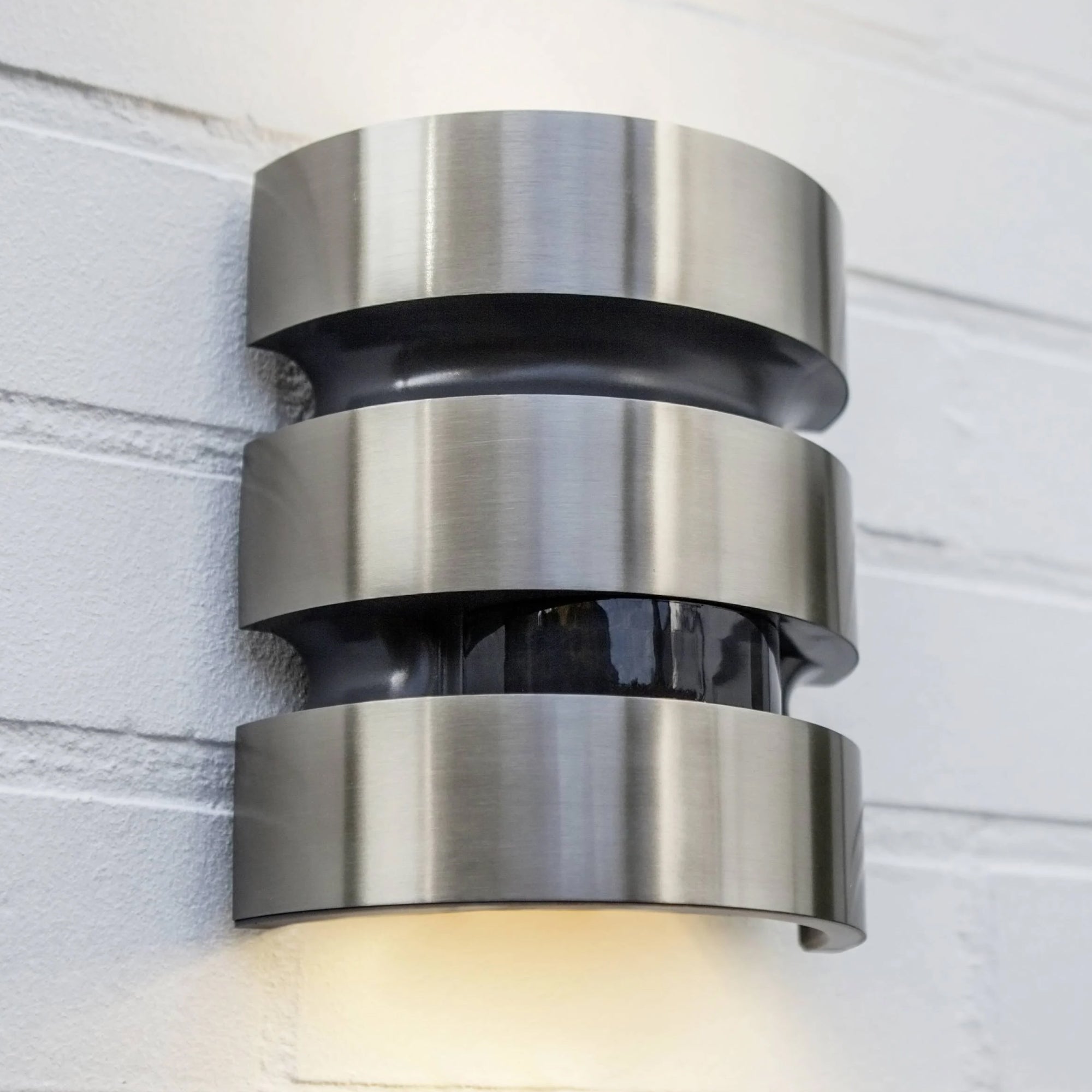 MAYA LED zidna svjetiljka, senzor pokreta, nehrđajući čelik, 18.5W, 3000K, IP44, 175mm