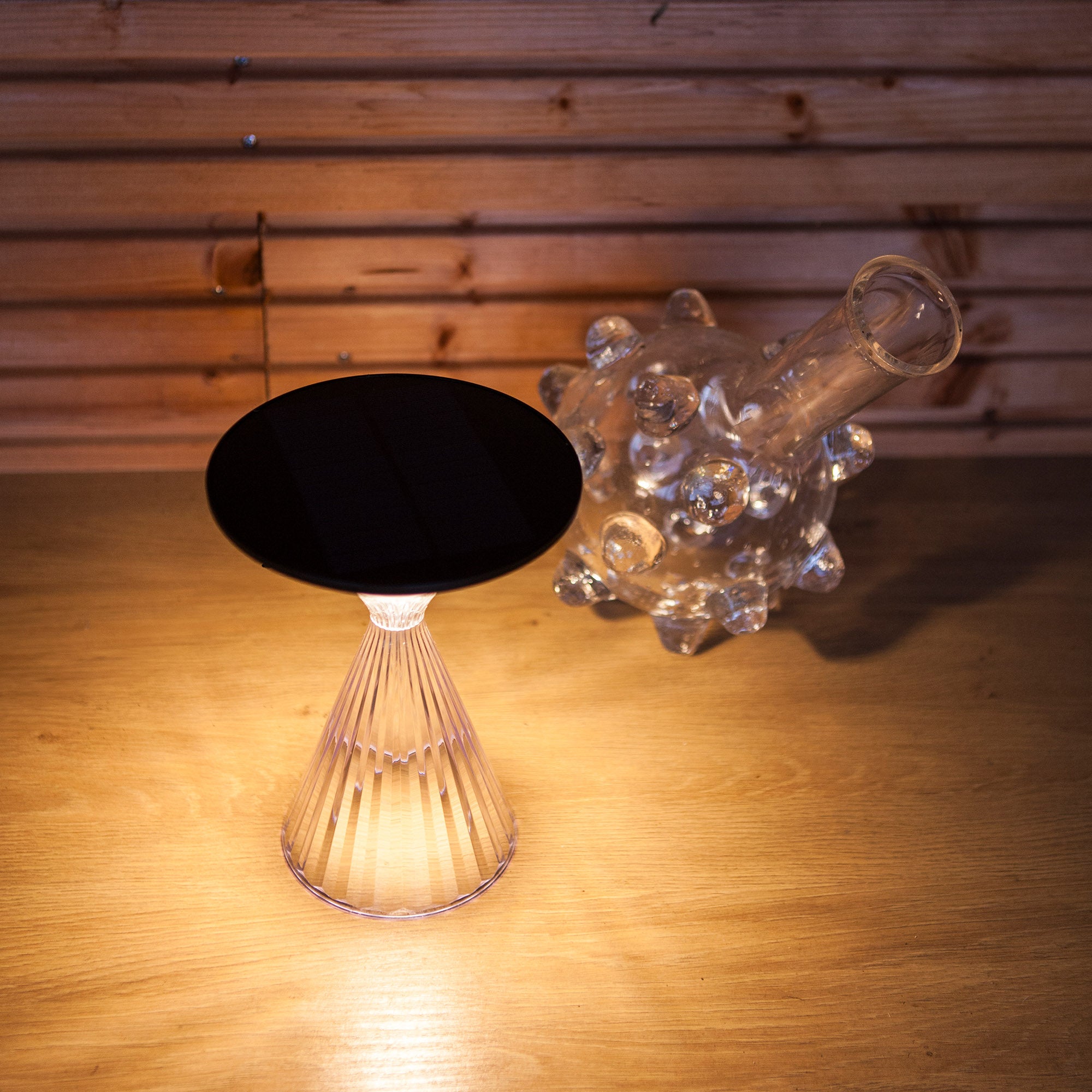 MIYI LED solarna stolna svjetiljka, mat crna, 3.8W, 3000K, IP54, 200mm