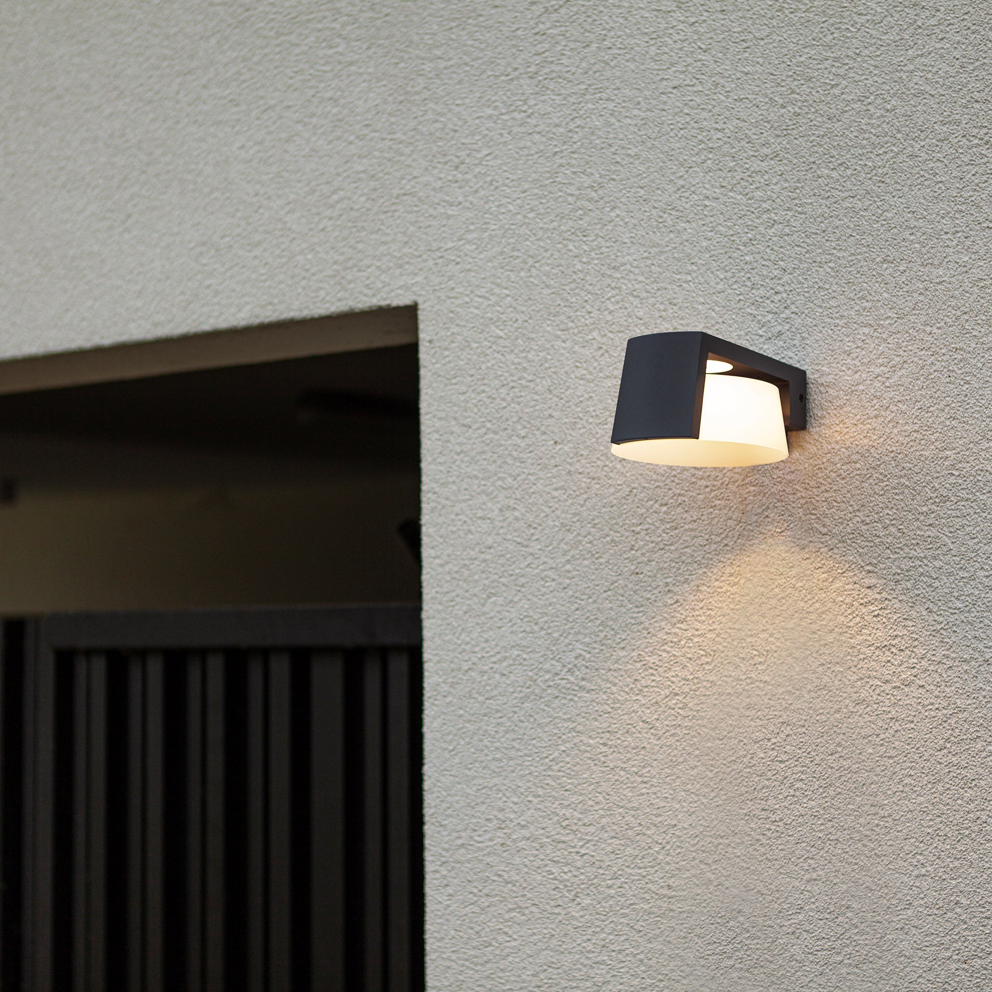 MOON LED zidna svjetiljka, tamno siva, 11.1W, 3000K/4000K, IP44, 96mm