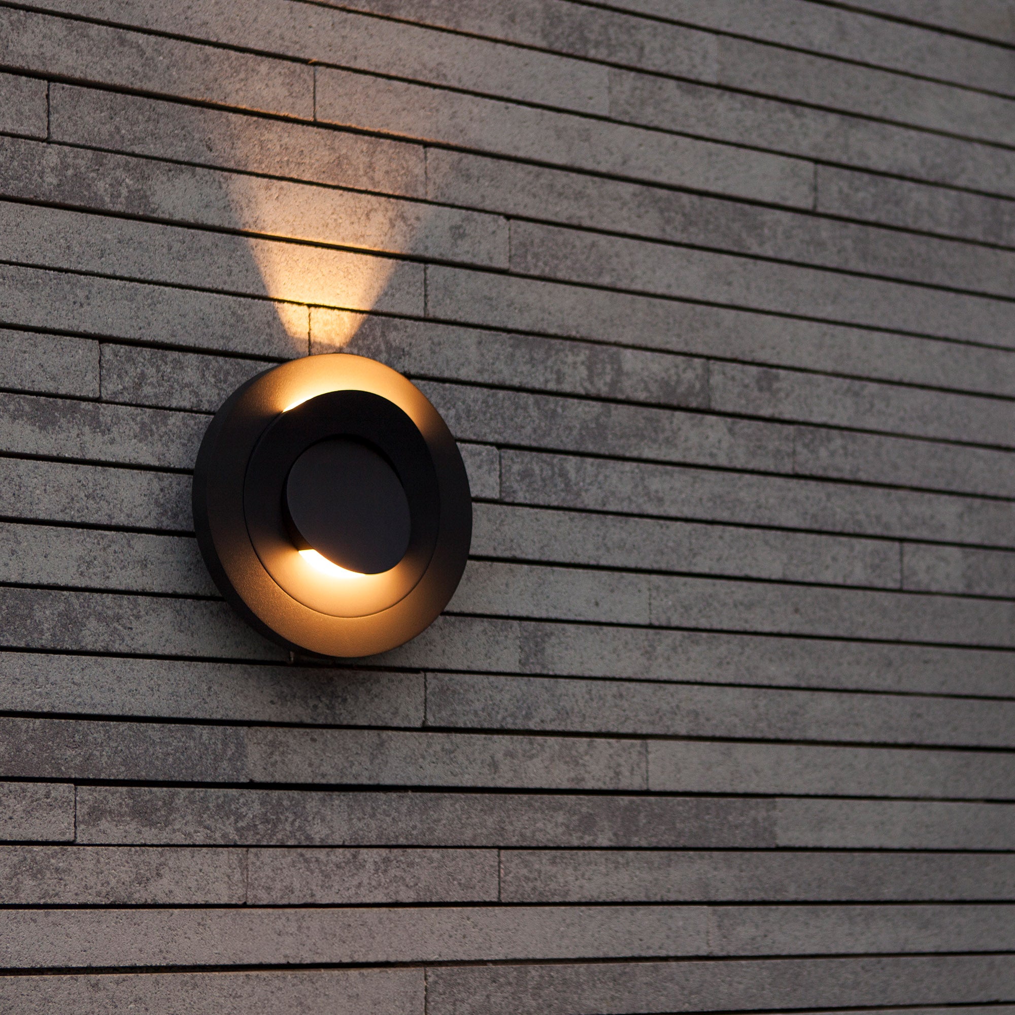 MOOV LED zidna svjetiljka, tamno siva, 7.8W, 3000K, IP54, Ø211mm