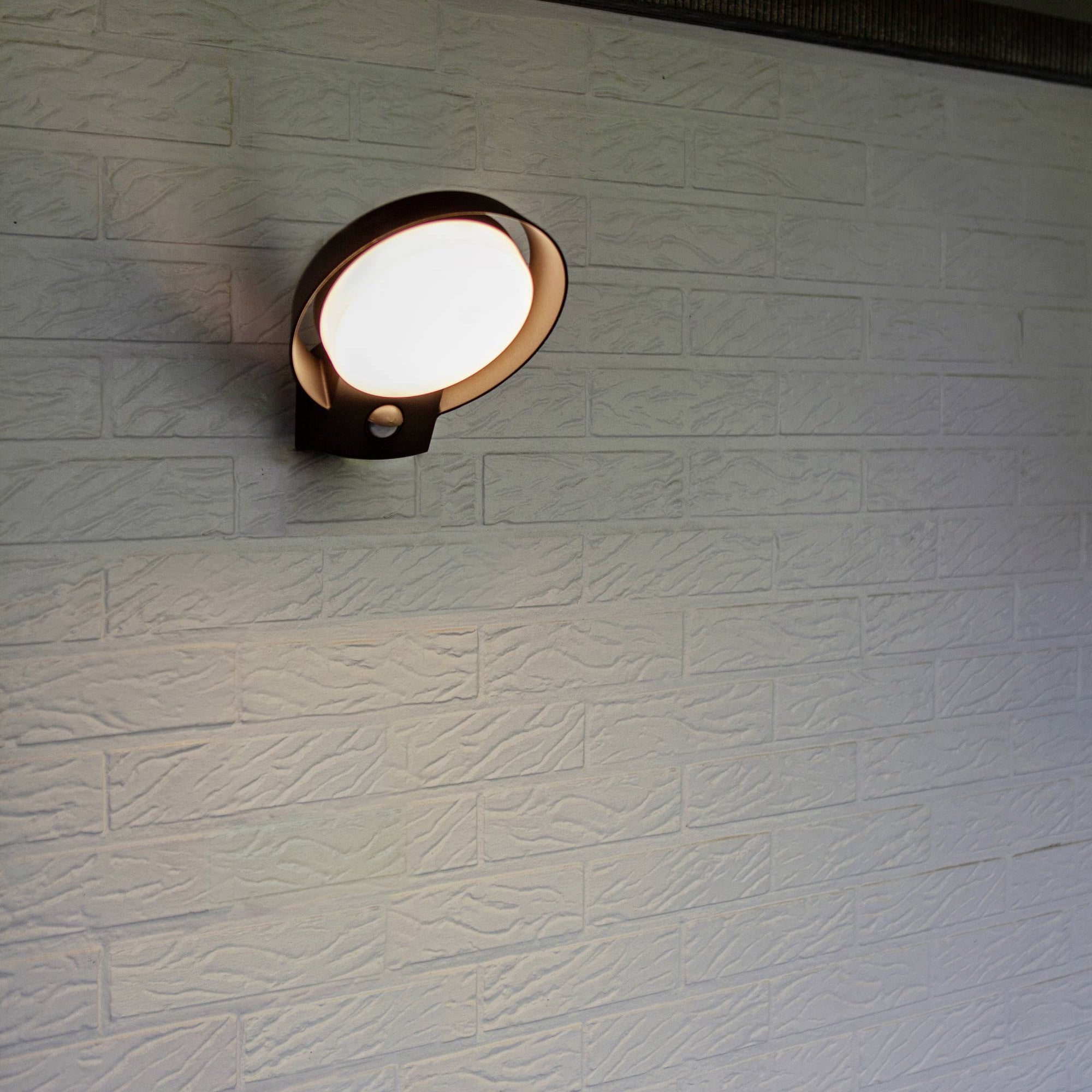 POLO LED zidna svjetiljka, senzor pokreta, tamno siva, 16.1W, 3000K, IP54, 164mm