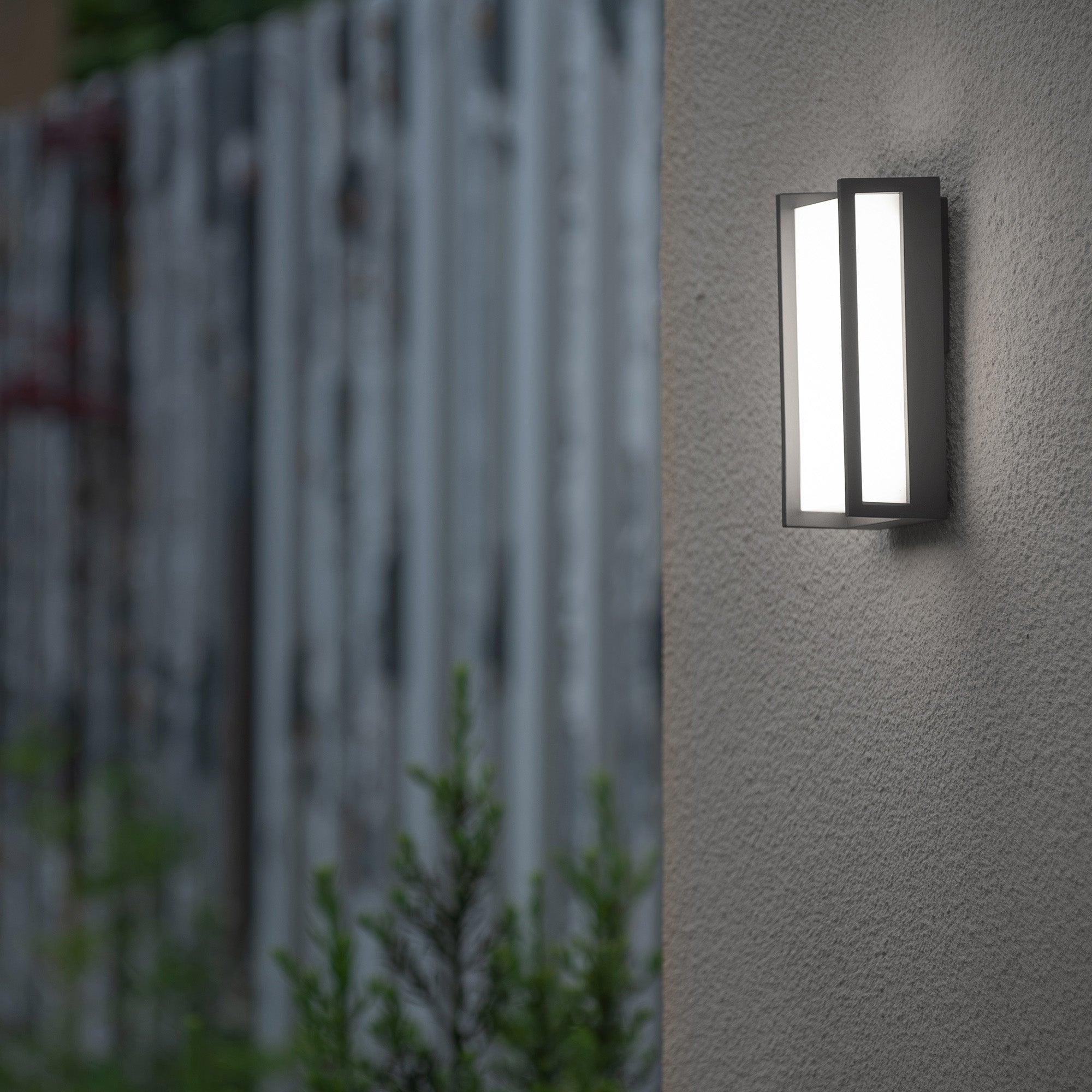 QUBO LED zidna svjetiljka, tamno siva, 15W, 4000K, IP54, 220mm