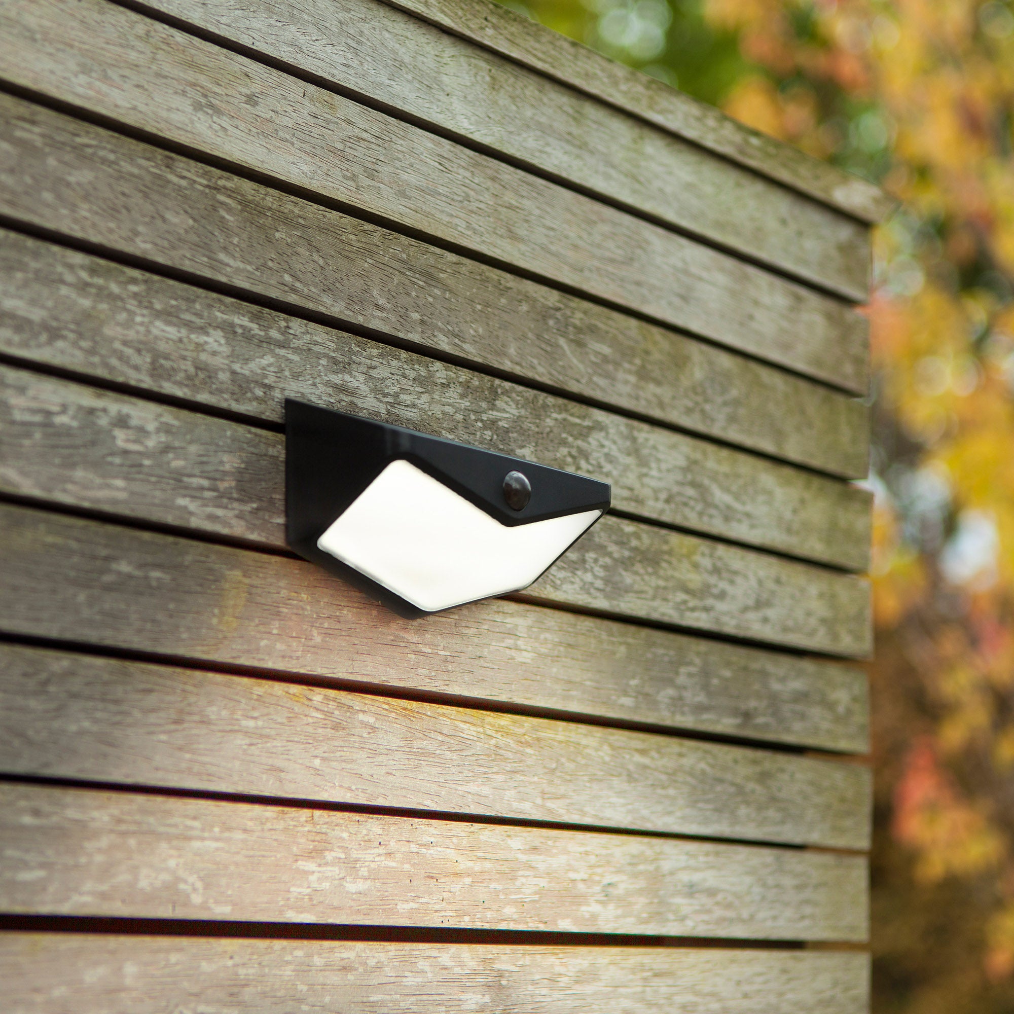 WINGS LED solarna zidna svjetiljka, senzor pokreta, mat crna, 3.7W, 5000K, IP44, 80mm