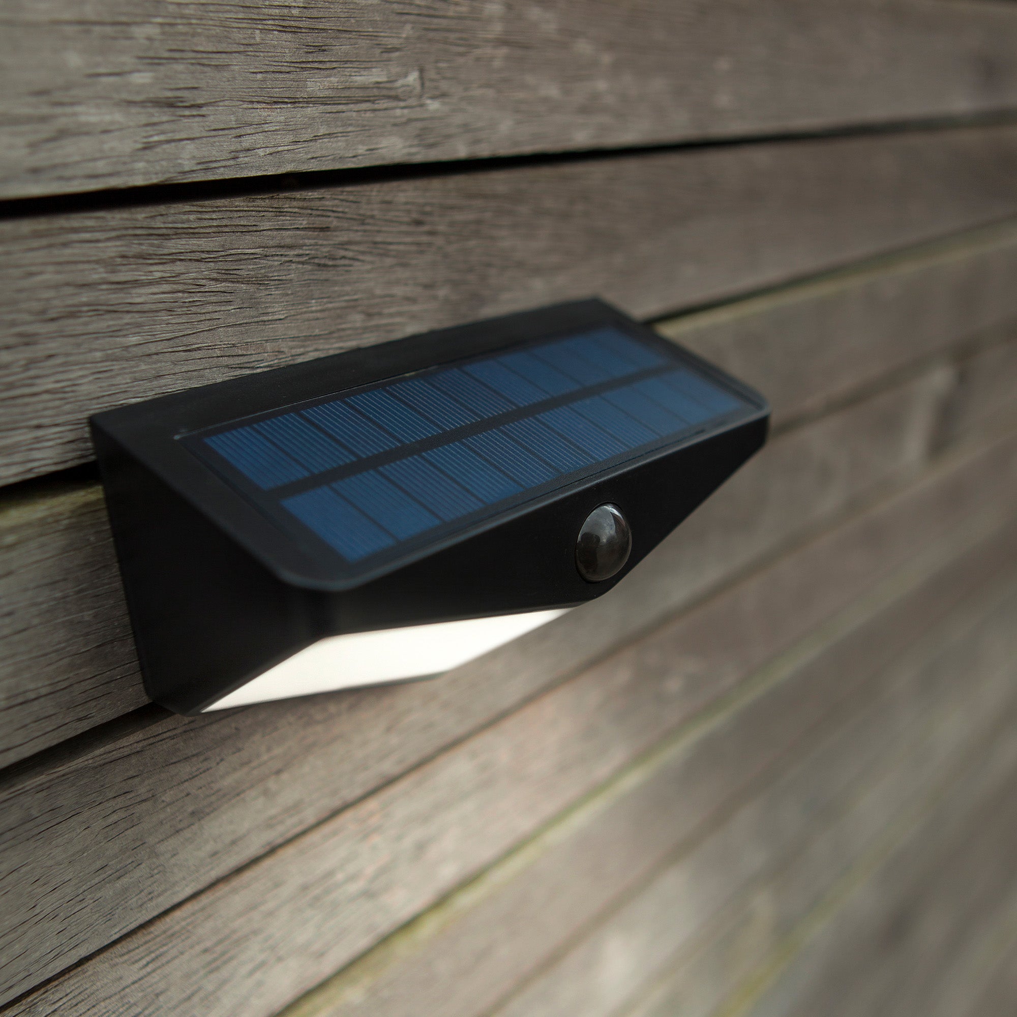 WINGS LED solarna zidna svjetiljka, senzor pokreta, mat crna, 3.7W, 5000K, IP44, 80mm