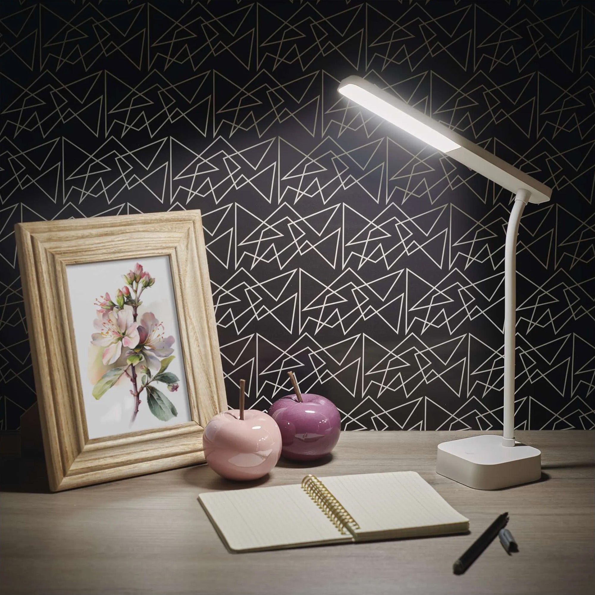 LUCY LED table lamp, rechargeable