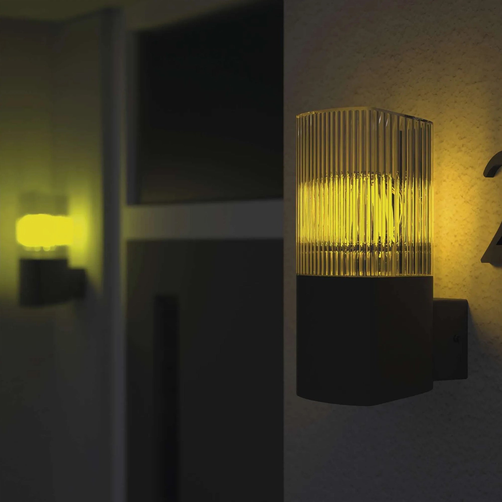 LANA wall lamp, anthracite, 1xE27, IP54, 218mm