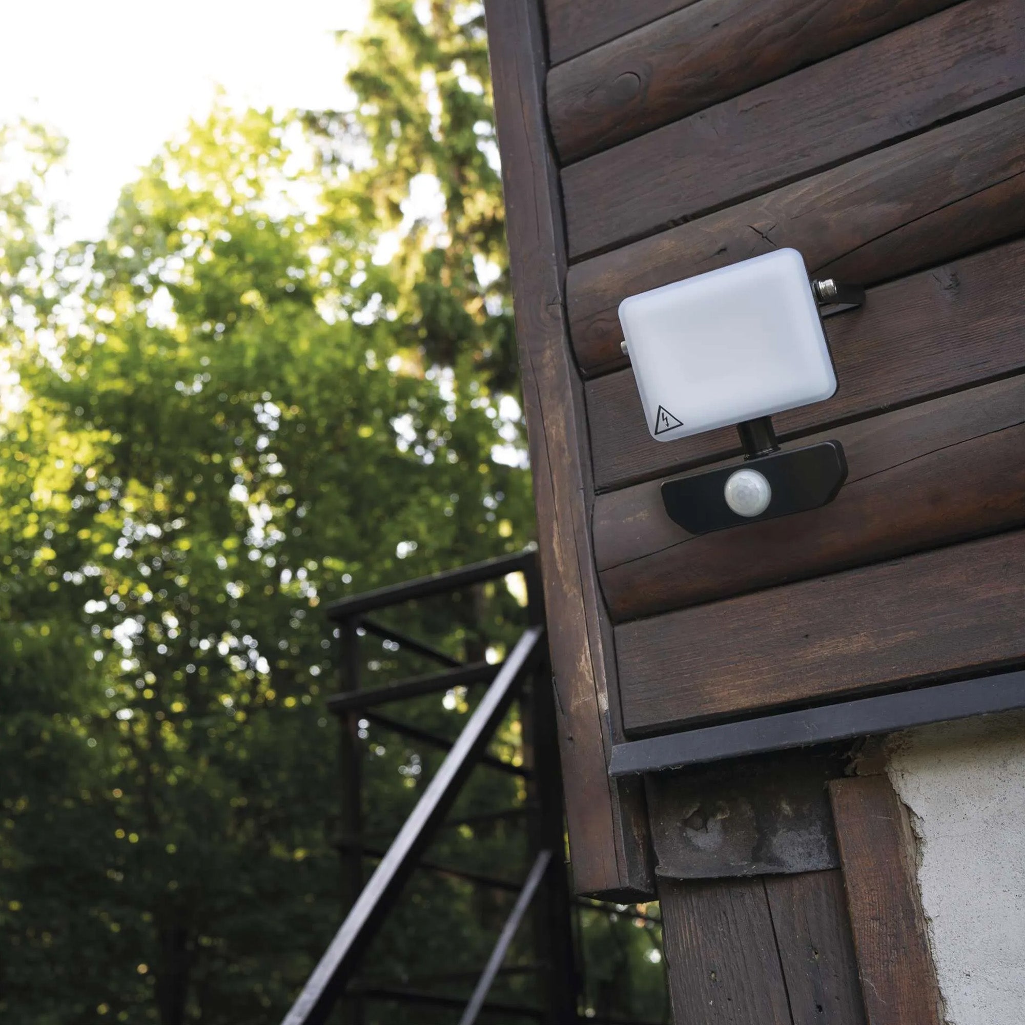 ILIO LED reflektor sa senzorom, 10,5W, 950lm, 4000K