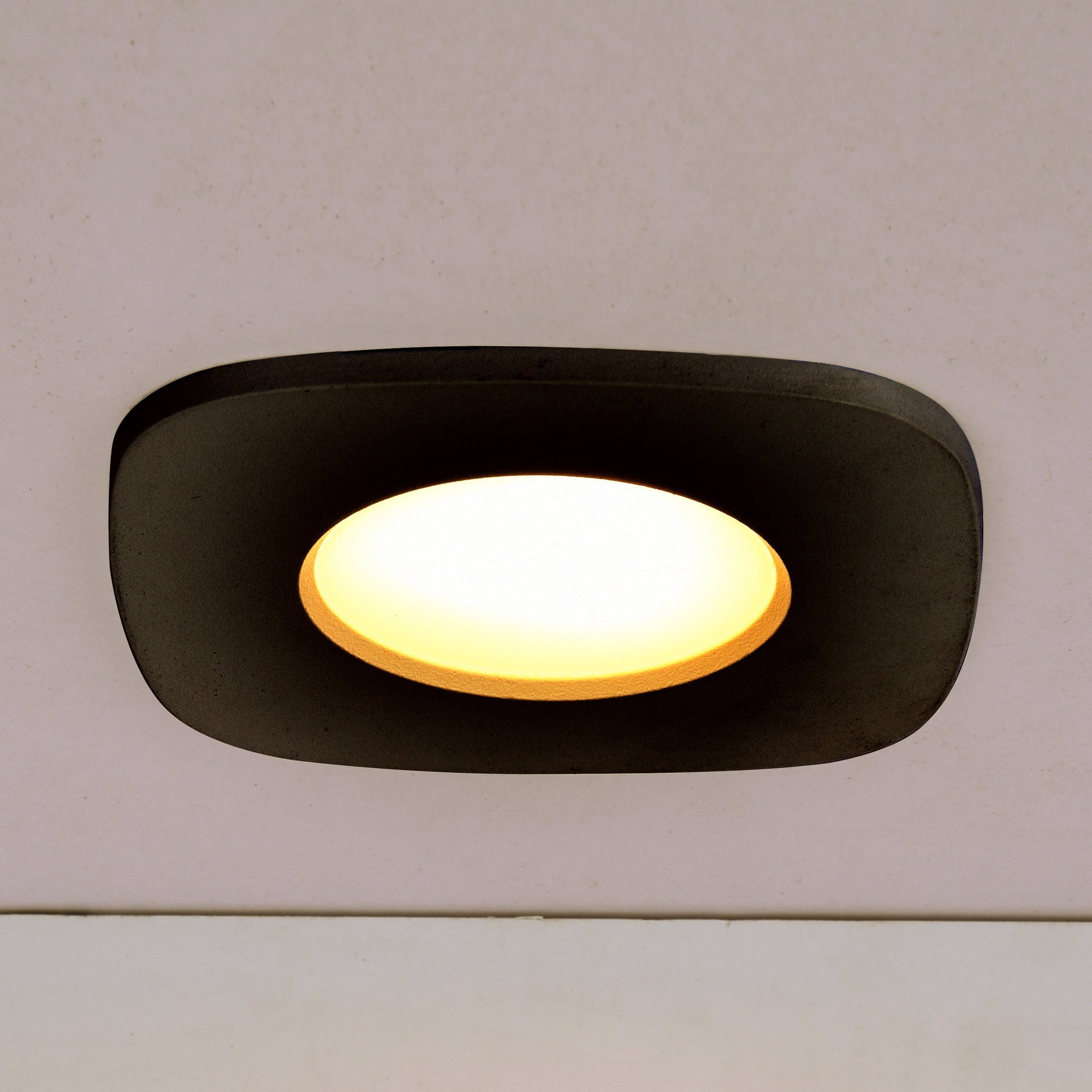 RINA pametna LED ugradbena svjetiljka 7,7W CCT+RGB crna