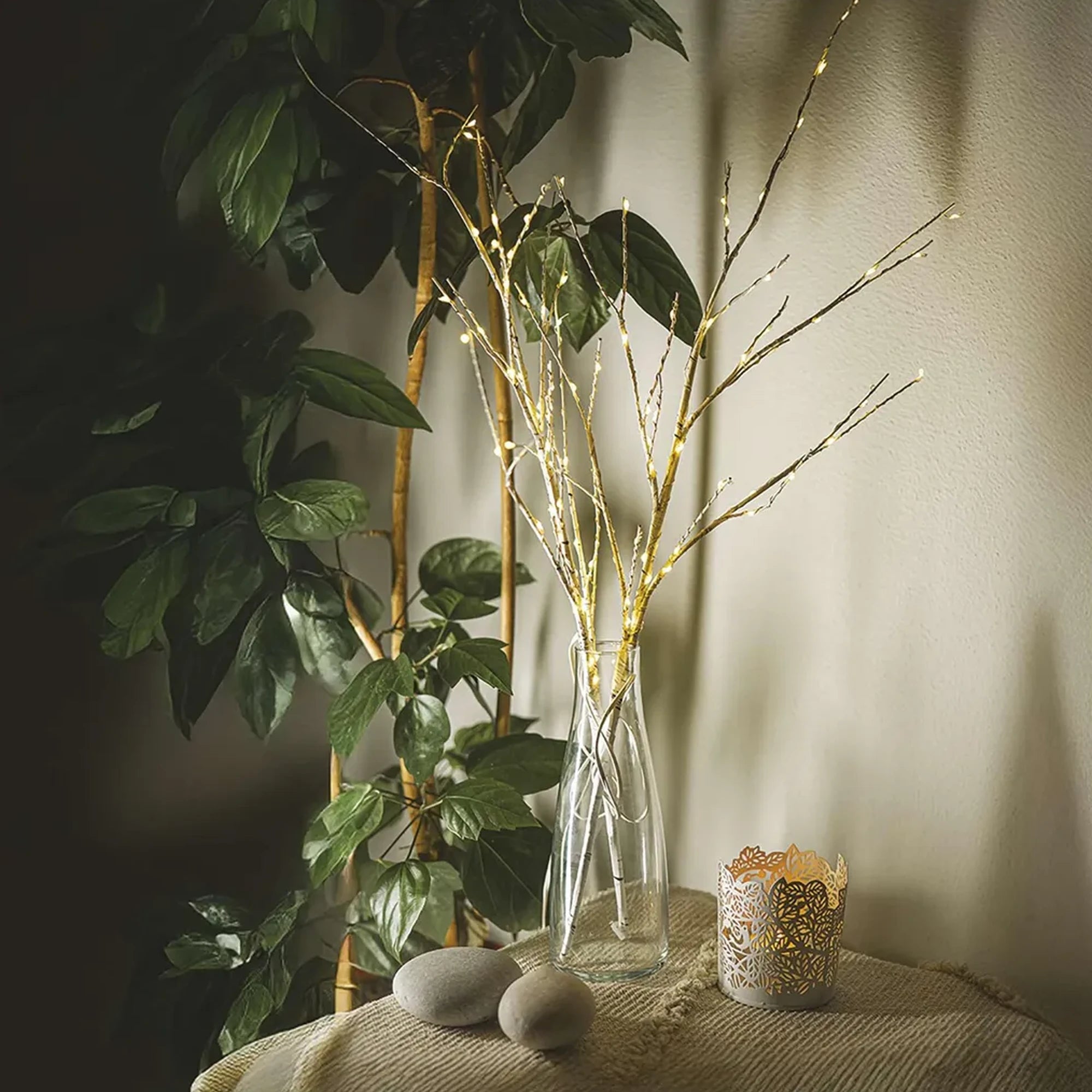 Božićna dekoracija, 2 grančice breze, LED, toplo bijela, 3xAA, IP44, 60cm