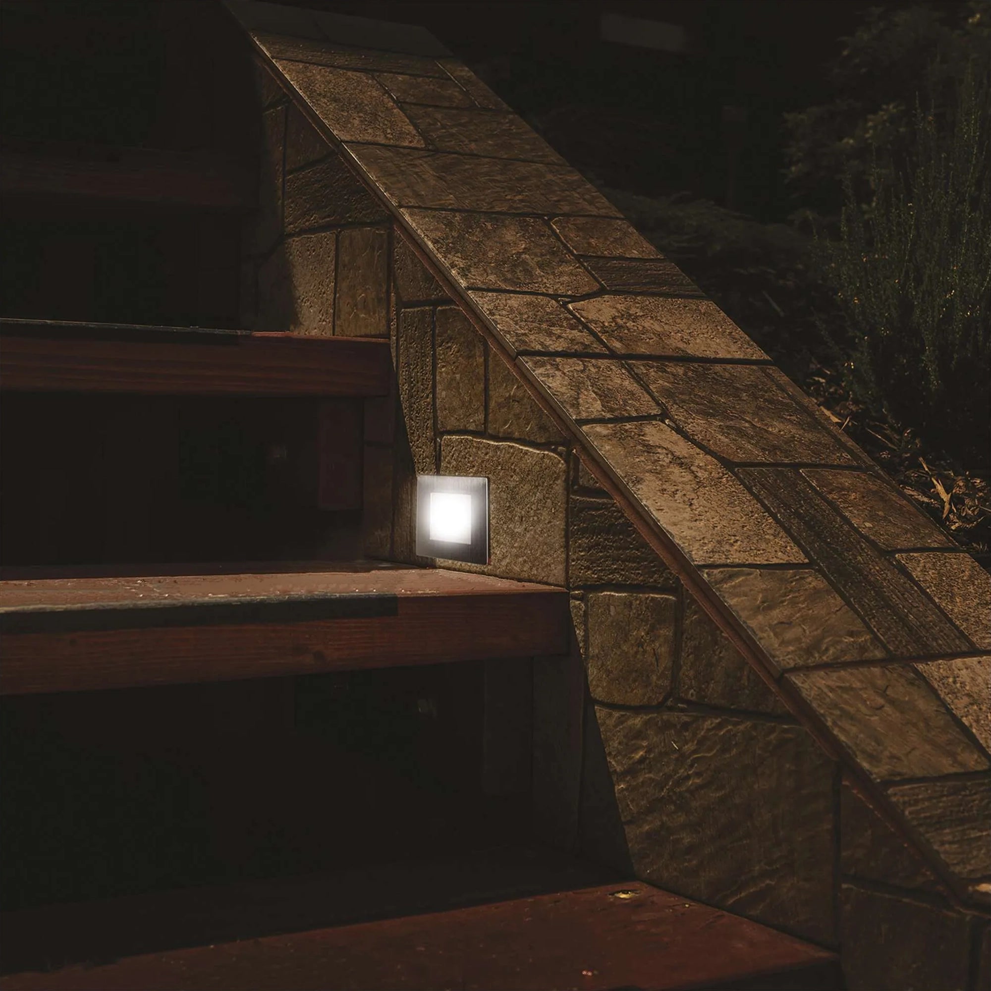 AMAL LED svjetlo za stepenice, ugradbeno, srebrno, 2W, 4000K, IP65, 80mm