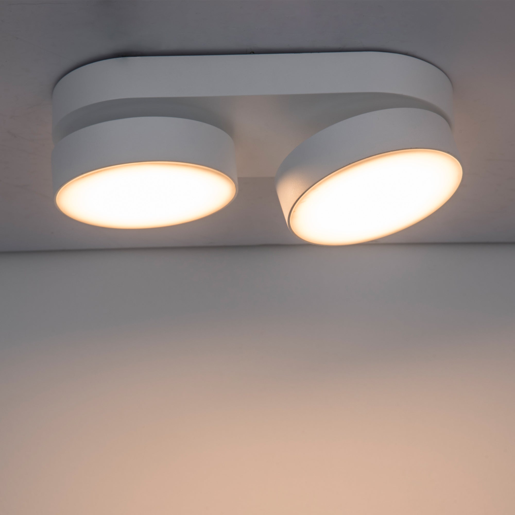 STANOS pametna LED spot svjetiljka 13,6W CCT